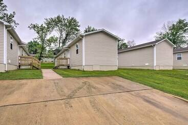 茅舍 Comfy West Plains Home < 1 Mi To Main Street!
