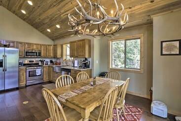 Сельский дом Spacious Cabin W/ Views & Deck Near Jefferson Lake