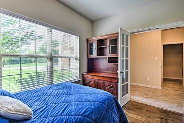 茅舍 Spacious Ennis Home W/ Huge Family Backyard!