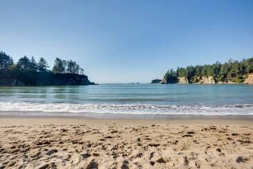 بيت ريفى Fishermen S Paradise In Coos Bay: Walk To Beach!