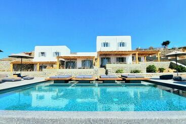 هتل آپارتمان Privilege Houses