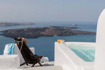 هتل Cocoon Suites