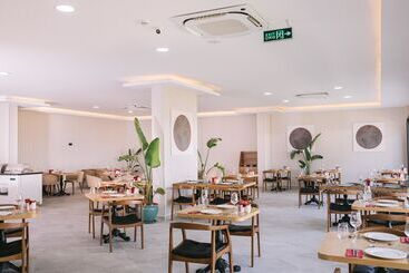 호텔 Ramada By Wyndham Cesme