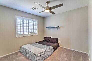 کلبه Stylish House W/ Patio, 8 Mi To Vegas Strip!