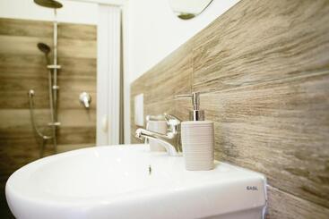 פנסיון From Home To Vesuvius Rooms