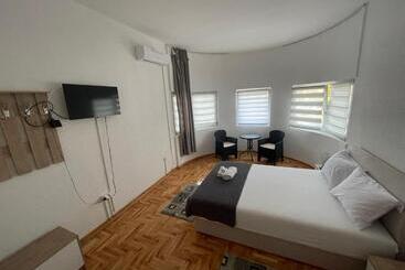 پانسیون Stan Na Dan Kod Sase