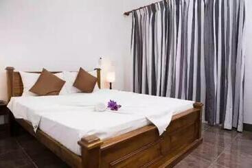 膳宿费 Maggona Beach Villa