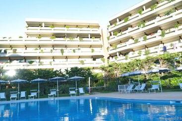 Suites Marilia Apartments   Suite Livorno Holiday Home Group