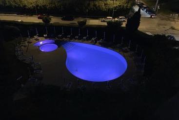 Suites Marilia Apartments   Suite Livorno Holiday Home Group