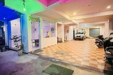 호텔 Av Guest House