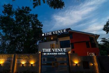 公寓式酒店  The Venue By Seasons Suites @ Yelahanka