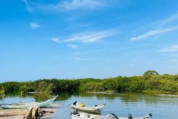 پانسیون Alkimia Beach