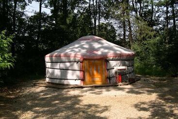 בית מלון כפרי Camping De La Croix D'arles
