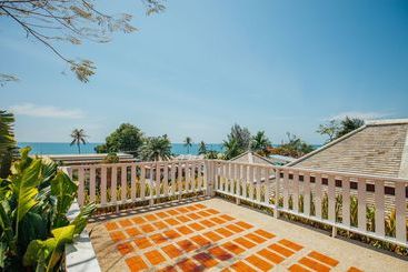 هتل Thai Island Dream Estate