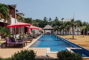 هتل Thai Island Dream Estate