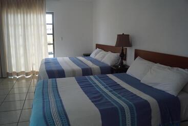 فندق La Trigueña