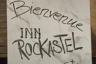 ベッドアンドブレックファースト Le Rockastel