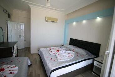 تختخواب و صبحانه Deniz Otel