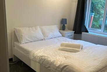 膳宿费 Nano Rooms Accommodation