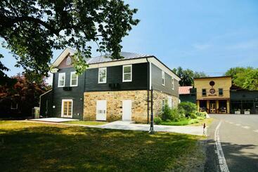 فندق صغير Estes Manor   Sperryville Va