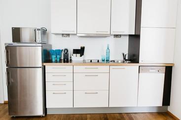 Home Sweet Apartments | Contactless Check In