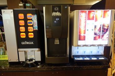 ホテル カーシュ Cache 男塾ホテルグループ