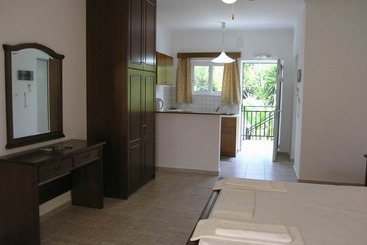 Stefanos Studios