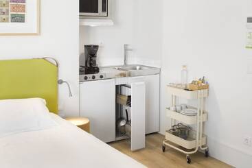 Ascensor Da Bica   Lisbon Serviced Apartments
