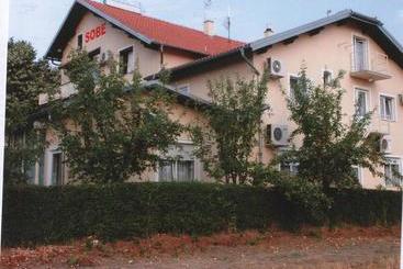 هتل Ljubicevski Raj