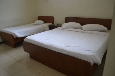 هتل Selecta Batu Malang