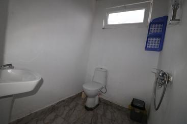 تختخواب و صبحانه Private House Suliko