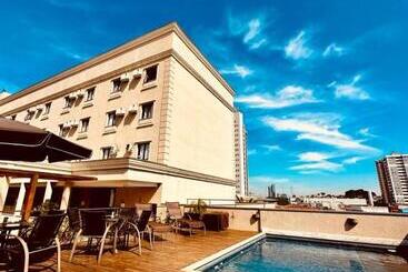 Class Hotel Rio Claro