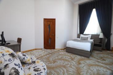 هتل Lotte Palace Dushanbe