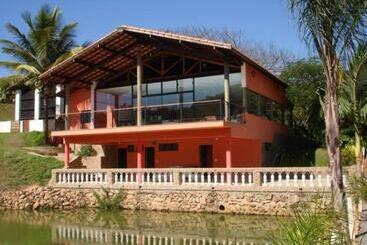 בית מלון כפרי E Pousada Recanto Do Rio Pardo