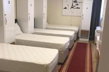 Hotel Express İnci