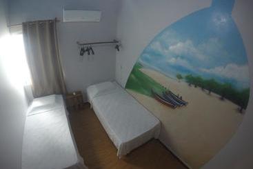 هتل Local Hostel Manaus