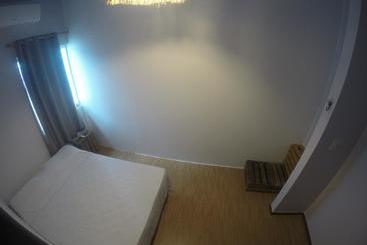 هتل Local Hostel Manaus
