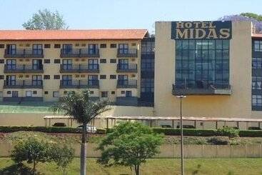 בית מלון כפרי Midas