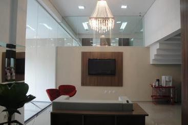 هتل Premium Palace