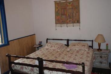تختخواب و صبحانه Pouso Donana Cama E Café