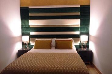 آپارتمانهای توریستها Apartamentos Art Suite Santander