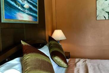 تختخواب و صبحانه Ocean 11 Residence