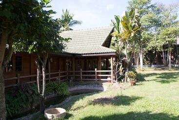 هتل Saksuay Klangdoi Resort