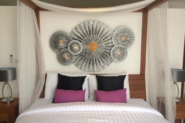 ویلا Samui Blue Orchid  Adult Only