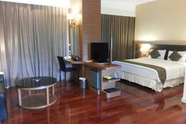 هتل Grand Garden  & Residence