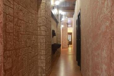 هتل Nevsky House