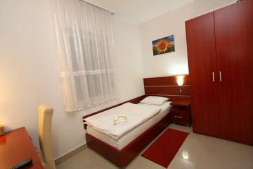 اقامتگاه Guesthouse Villa Inn