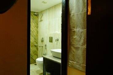 בית מלון כפרי Golden Laurel Inn