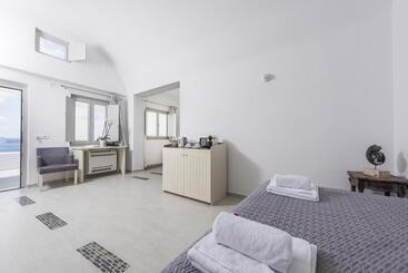 Hotel Ambition Suites