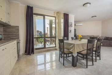 בית מלון כפרי Apartments In Esteban Complex